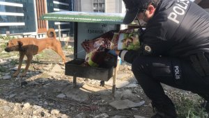 Esenyurt'ta kısıtlamada polisten örnek davranış