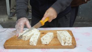Eskilerin lezzeti 'cevizli helva' son dönemlerini yaşıyor