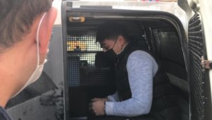 Gazetecilere saldıran zanlı adliyeye sevk edildi