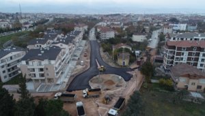 Gölcük'de dönel kavşak çalışması tamamlandı