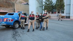 Gümüşhanespor Başkanı Vahit Olgun saldırısının şüphelisi 2 kişi sorgularının ardından adliyeye sevk edildi