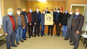 Hadim'de hayırsever işadamı dairesini belediyeye bağışladı