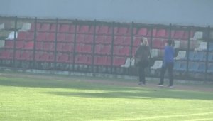 Hava kirliliği ve bakanlığın uyarısı sonrası yürüyüş yapanların sayısı azaldı