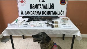 Isparta'da uyuşturucu operasyonlarında 2 kişi tutuklandı