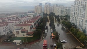 İzmir'de deniz taştı, felaketin boyutu havadan böyle görüntülendi