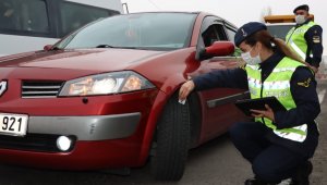 Jandarma trafik ekiplerinden kış lastiği uygulaması