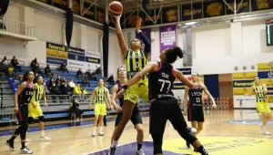 Kadınlar Euroleague: Fenerbahçe: 70 - ASVEL Feminin: 84