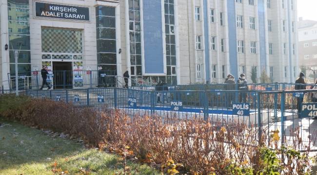 Kahramanmaraş'ta 2 kişinin öldüğü silahlı saldırı davası Kırşehir'de görüldü