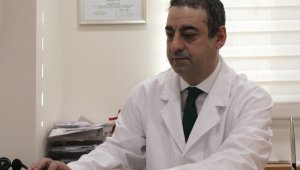 Kalp ve Damar Cerrahisi Uzmanı Prof. Dr. Tankut Akay: "Akciğer damarına pıhtı attığı zaman erken evredeyse eritebilme imkanı var"