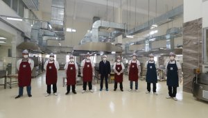 Karantinadaki vatandaşlara sıcak yemek ve gıda desteği