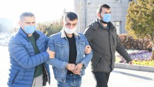 Karısını tüfekle vuran koca tutuklandı