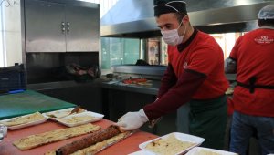 Kebap engel tanımıyor