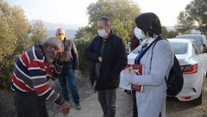Kedilerinden ayrılamayan Mustafa amcaya Kuşadası Belediyesi sahip çıktı