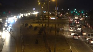 Kısıtlama öncesi 43 ilin geçiş güzergâhında trafik yoğunluğu: Sürücüler yollara akın etti
