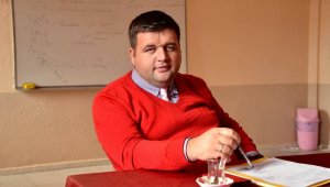 Korona savaşçısı öğretmenin ismi sokakta yaşayacak