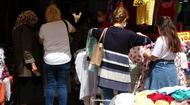 Korona virüsü tekstilci esnafını da vurdu