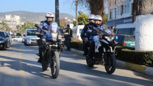 Kuşadası'nda zabıta 1,5 yılda 19 bin 618 başvuruyu değerlendirdi