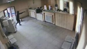 Maskeli soyguncular PTT'yi işte böyle soydular