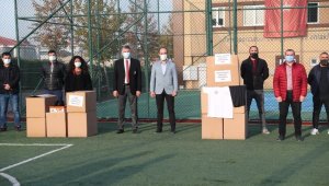 Merkezefendi Belediyesi'nden engelli spor kulüplerine malzeme desteği