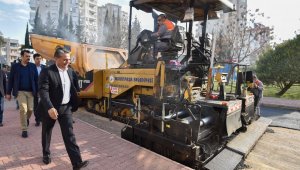 Muratpaşa, 4 yıl içinde 695 bin 640 ton sıcak asfalt üretti