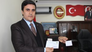 Parası olmadan kabul edildiği halk otobüsünün ücretini mektupla gönderdi