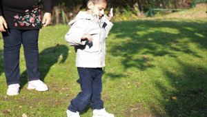 Parmak bebek olarak doğdu, 4.5 yıl yürüyemedi, bakın şimdi ne halde