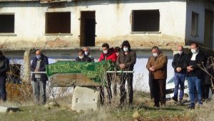 Polisi şehit eden katil zanlısı Muhammet Karataş, güvenlik önlemleri altında Isparta'da defnedildi