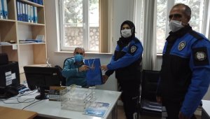 Polislerden Malatya Büyükşehir personeline anlamlı ziyaret