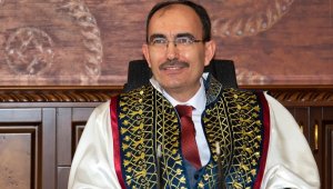 Rektör Prof. Dr. Şükrü Beydemir'in 5 Aralık mesajı