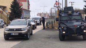 Sarıkamış'ta polisten sıkı denetim