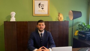 Seyahat etmeyi seven genç girişimcinin kurduğu platform binlerce kişiye ulaştı