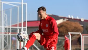 Sivasspor'da Hakan Arslan korona virüsü atlattı