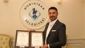 Sivrihisar dövme sucuğu ve höşmerim tatlısı tescillendi