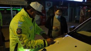 Sokağa çıkma kısıtlamasını ihlal eden esnaf ceza yemekten kurtulamadı