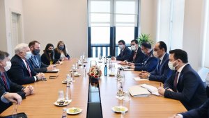Sözcü Kalın, ABD'nin Suriye Özel Temsilcisi Rayburn ile Suriye'yi görüştü