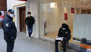 Temaslı olduğunu bildiği halde AVM'ye geldi, cezayı yedi