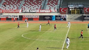 TFF 2. Lig: Vanspor FK: 2 - Serik Belediyespor: 2