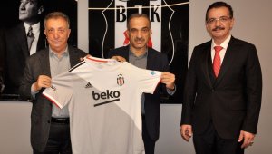 Tractor ve Machine Sazi'den Beşiktaş'a ziyaret