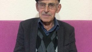 Traktör şarampole devrildi; 1 ölü 1 yaralı