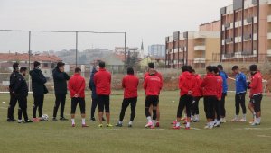 Uşakspor, Sarıyer hazırlıklarına devam ediyor