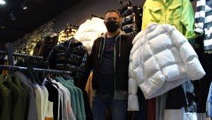 Virüs giyim sektörünü vurdu, kışlıklar tezgahlarda kaldı