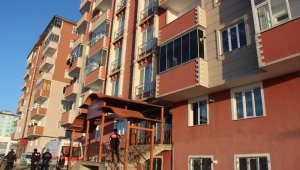 Vurularak öldürülen anne ve çocukların cenazeleri otopsi için Adli Tıpa götürüldü