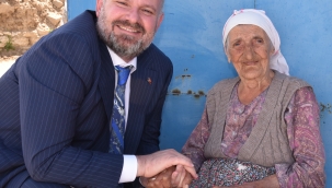 Pehlivan’dan Anneler Günü Kutlaması