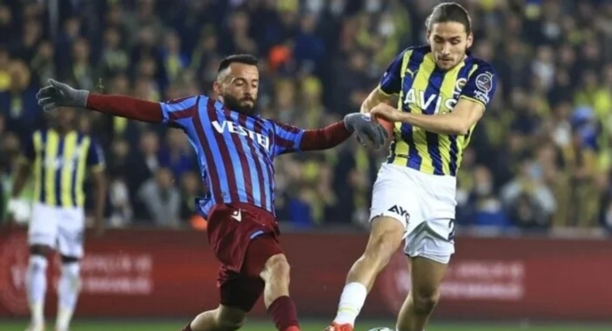 Fenerbahçe, Trabzonspor'u Kadıköyde ağırlıyor! Dev derbinin ilk 11'i