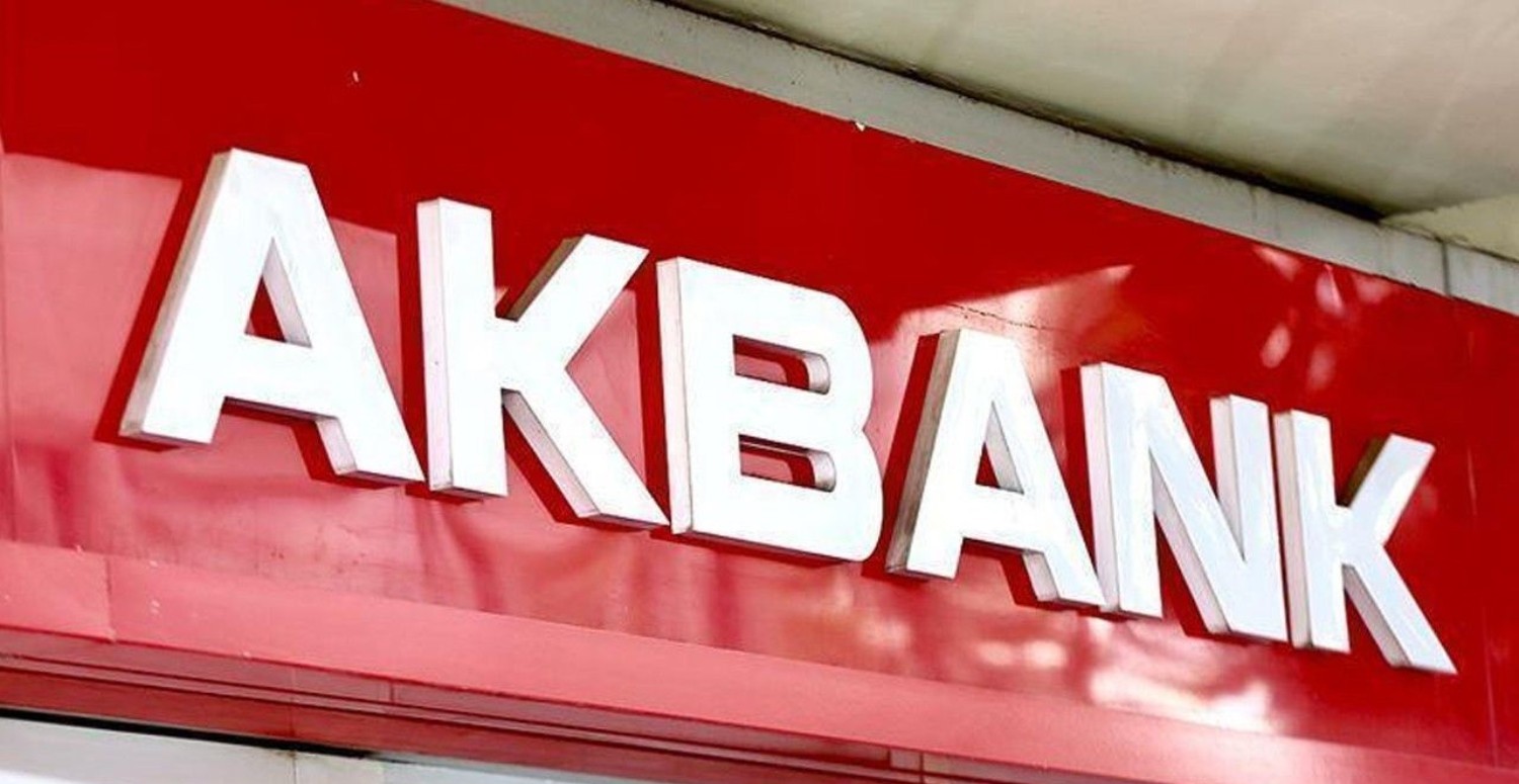 Akbank hızlı krediyle 70.000 TL veriyor! Başvuru ekranı yeniden açıldı