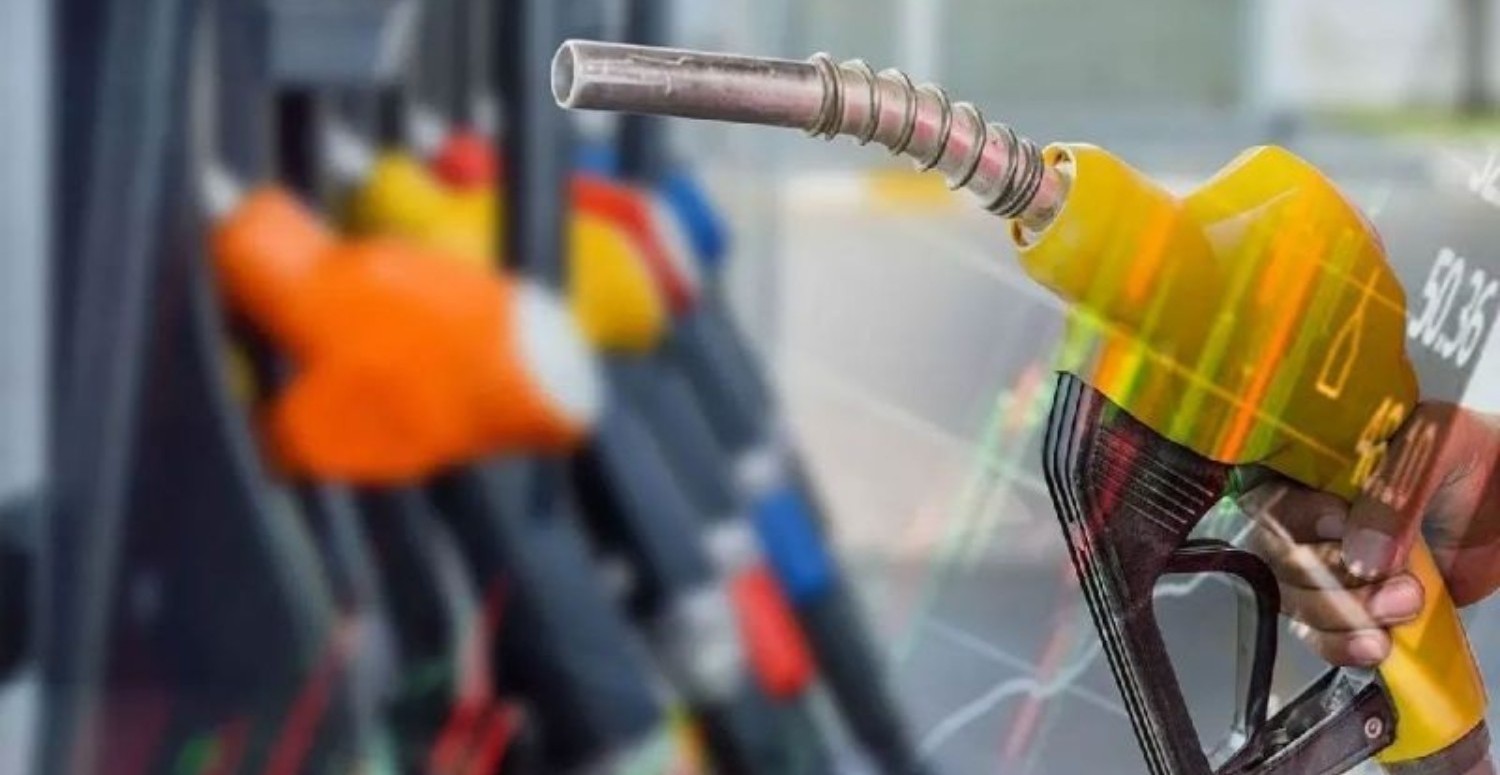 Arabaları garaja çektirecek zam geliyor! O tarihten önce depoları fulleyin