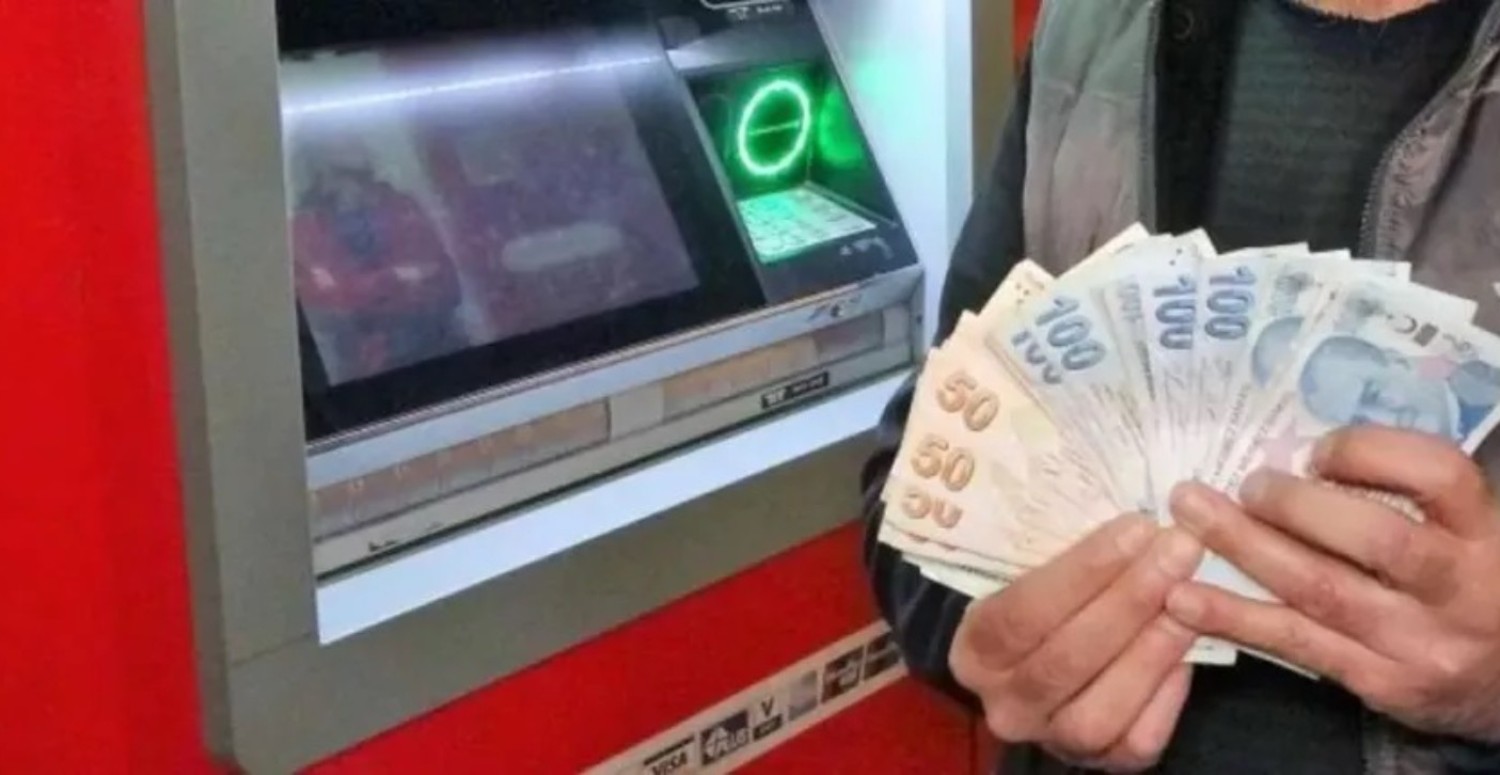 ATM'den para çekenler dikkat! Hesabında para varken bunu yapanlar yandı