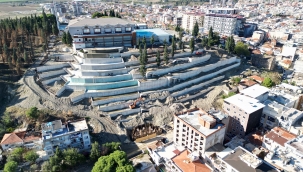 AYDIN PEHLİVAN'DAN MEGA PROJE MENEMEN’E BİN 400 KİŞİLİK AMFİ TİYATRO YAPILIYOR