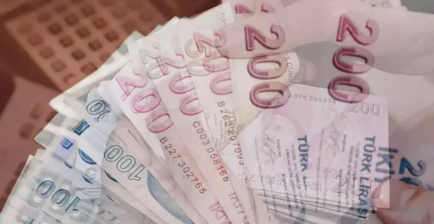 Bankalardan emeklilere dev kıyak! Başvuranlara kredi yolu gözüktü: Maaşı 7500 TL ve üzeri olanlar...