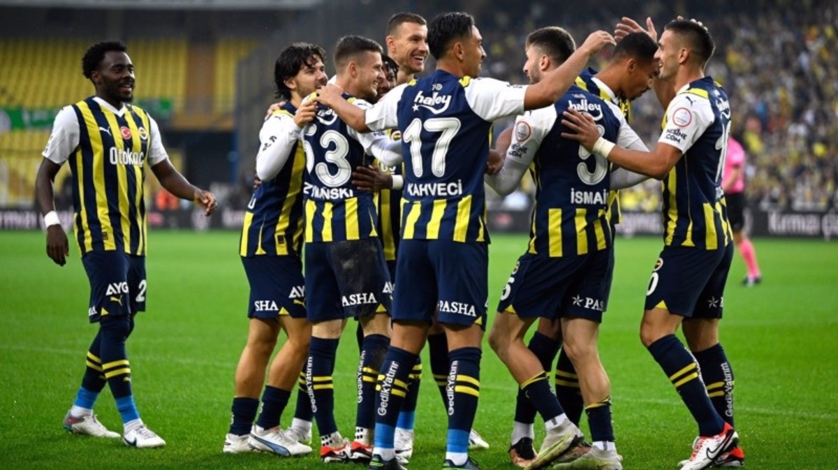Fenerbahçe'nin Spartak Trnava muhtemel 11'i ve sakat, cezalı oyuncular